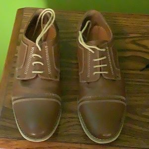 Men’s dress shoes